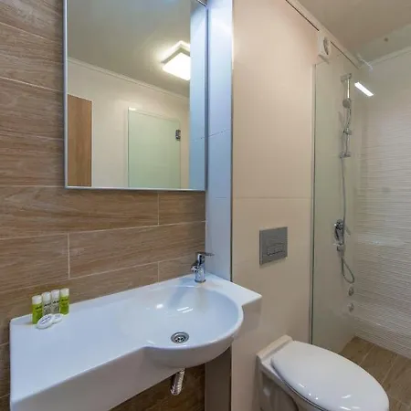 Verticalplus Hotel *